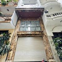 BÁN NHÀ PHÂN LÔ TRẦN QUỐC HOÀN, CẦU GIẤY - 40M² x 7T THANG MÁY - MT 4M - Ô TÔ TRÁNH - KINH DOANH -