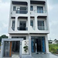 SIÊU PHẨM NHÀ ĐẸP 3 TẦNG BÌNH CHÁNH - GIÁ CHỈ 2,7 TỶ