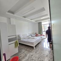 Bán nhà mặt tiền Bùi Tá Hán, có hầm, sẵn HĐ cho thuê giá cao, sổ hồng hoàn công