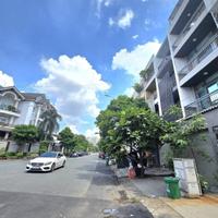 Bán nhà mặt tiền Bùi Tá Hán, có hầm, sẵn HĐ cho thuê giá cao, sổ hồng hoàn công