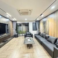 Nhà 5 tầng Ngọc Lâm Long Biên, full nội thất, ô tô đỗ cửa, gần Mipec, công viên, giá chỉ 10.4 tỷ