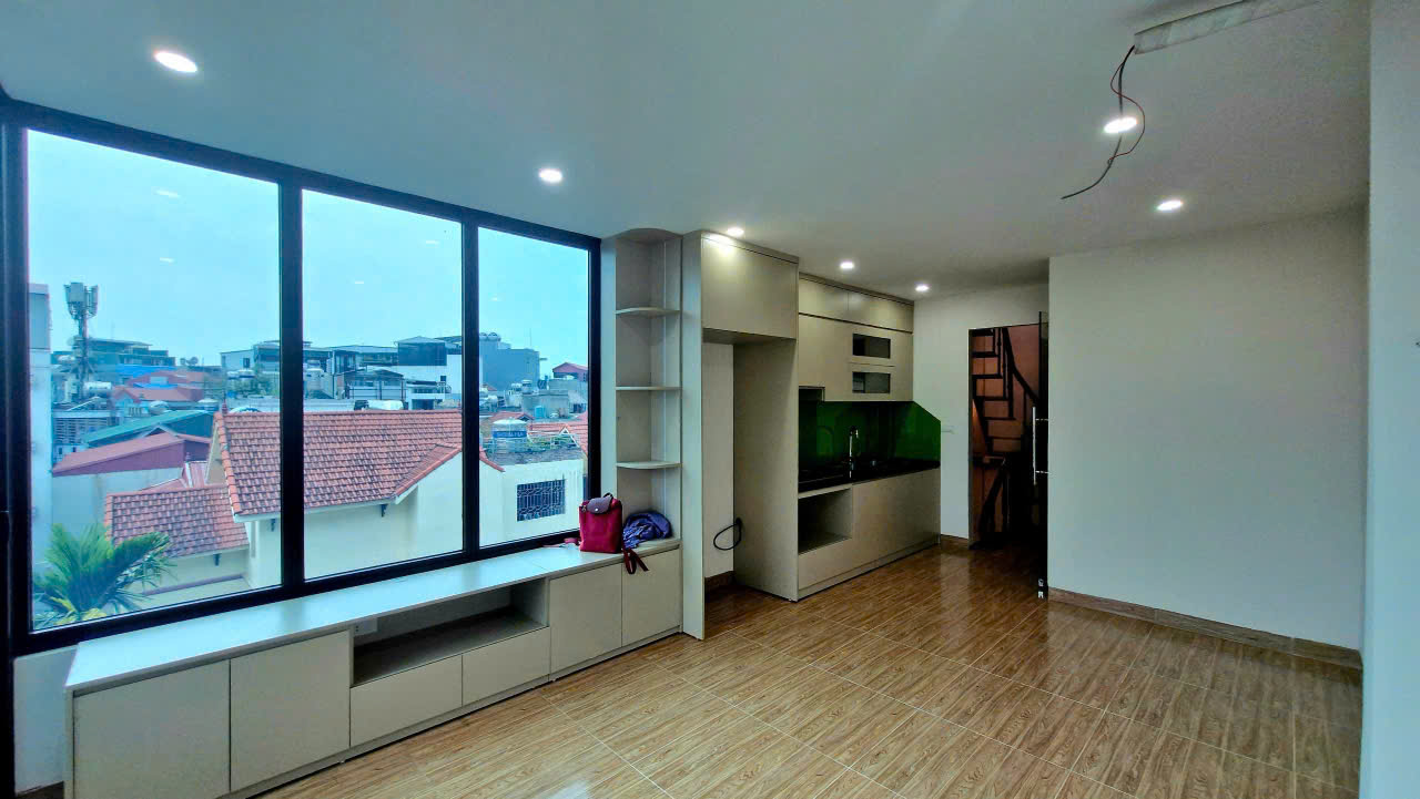 Bán nhà Tu Hoàng Nam Từ Liêm. Sổ đỏ 32m2 xây 5 tầng. Đối diện trường Đh Công Nghiệp Hà Nội