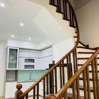 Bán nhà Hoàng Văn Thái, ô tô, kinh doanh, gần phố, 46m2, 17.5 tỷ(CTL)