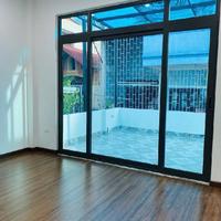 Bán nhà Hoàng Văn Thái, ô tô, kinh doanh, gần phố, 46m2, 17.5 tỷ(CTL)