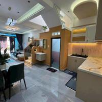 Sát chợ 26/3 - khu buôn bán sầm uất, hẻm 6m ô tô ngủ trong nhà