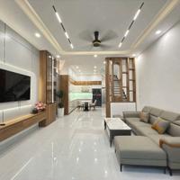 Căn nhà lý tưởng cho gia đình trẻ – Mới xây, sổ riêng, đường lớn!