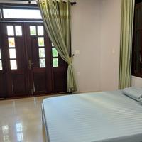 Cho thuê biệt thự nguyên căn ở kiệt Nguyễn Công Trứ, chỉ 6 phút đi bộ ra phố Tây Võ Thị Sáu.