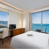 Bán gấp căn hộ 2PN mặt biển Mỹ Khê À La Carte Đà Nẵng, sổ đỏ lâu dài, khai thác cho thuê 25tr/tháng