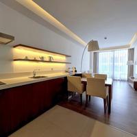 Bán gấp căn hộ 2PN mặt biển Mỹ Khê À La Carte Đà Nẵng, sổ đỏ lâu dài, khai thác cho thuê 25tr/tháng