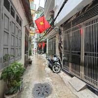 Chính chủ gửi bán trung tâm khu Mỗ Lao – Hà Đông  Gần ô tô, Mọi tiện ích đều có  Chỉ việc ở luôn –