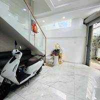 Nhà Bán trung tâm P2 Quận 10 – Nguyễn Chí Thanh – 3 tầng – ngang 4.3m – giá 6.78 tỷ