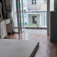 CHO THUÊ PHÒNG BAN CÔNG QUẬN 3 – FULL NỘI THẤT – CHỈ XÁCH VALI VÀO Ở