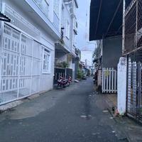 71. Nhà trệt gác cặp bờ kè Hưng Lợi – trục chính hẻm, tiện ở, kinh doanh hoặc làm kho