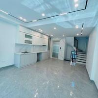 Bán nhà phân lô Ngọc Thụy 50m², 6 tầng thang máy, gara ô tô – gần Trường Quốc tế, giá 11.2 tỷ