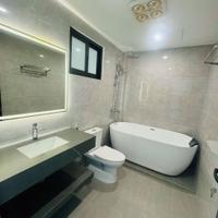 Bán nhà phân lô Ngọc Thụy 50m², 6 tầng thang máy, gara ô tô – gần Trường Quốc tế, giá 11.2 tỷ