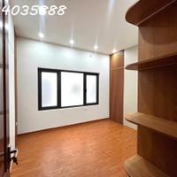 604.19.3B Ngọc Thụy 44 5 4 12 triệu.