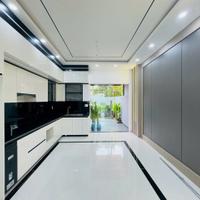 BÁN NHÀ SÂN VƯỜN CỰC CHILL – 80M² X 4 TẦNG TẠI LÊ HỒNG PHONG