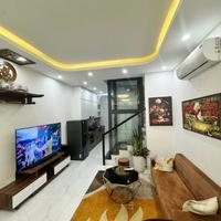 Cần bán 45m2 nhà 5 tầng đường ô tô tránh, trong ngõ 44 Đức Giang - Gần trường học các cấp, chợ