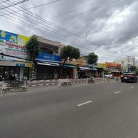 CĂN GÓC HIẾM – BÁM ĐƯỜNG 31,86M – NGAY TRUNG TÂM PHỐ tương lai Thông Sân bay cũ ra biển gần .
2