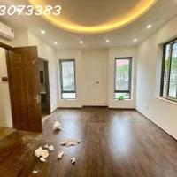 bán nhà Đường Láng, Thịnh Quang, Đống Đa, DT 62m2, 12T, cách một nhà ra phố, ngay ngã tư sở, nhà