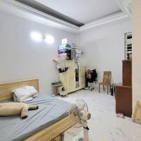 Nhà 1 lầu, sân thượng đúc oto đậu sát nhà hẻm 84 Cao Lỗ P.Chánh Hưng P4Q8