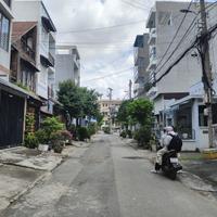 Bán nhà  đường Số 1, Thủ Đức, TP HCM. DT 115m2, 3 tầng, 5PN, SH, 9.3 tỷ. LH: 0933125879