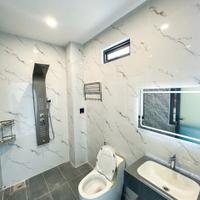 BÁN NHÀ 1 TRỆT 3 LẦU 90m2 KDC P. HOÁ AN ( GIÁ CHỈ 5T )