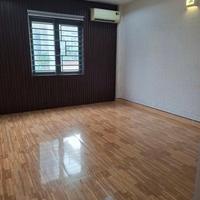 NHÀ 3 LẦU NGAY CHỢ CẦU ĐỒNG, LÊN GÒ VẤP GẦN, HẺM XE HƠI