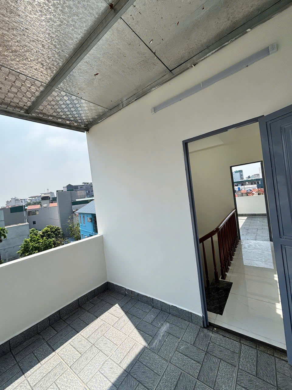 Bán nhà 38m2 Lai Xá, Hoài Đức. Đơn lập 5 tầng, 6 phòng ngủ. Cách 180m đến Chợ, Quốc Lộ 32