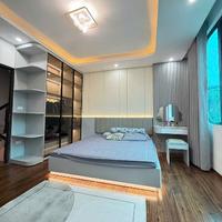 BÁN NHÀ HỒNG TIẾN LONG BIÊN,OTO ĐỖ CỬA,2 THOÁNG,FULL NỘI THẤT,56M NHỈNH 11 TỶ(TL)