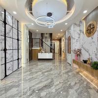 Bán nhà 1 trệt 1 lầu sổ hồng riêng 120m2 chỉ 2,1 tỷ ngay Trung tâm Thủ Dầu Một