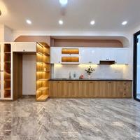 Bán nhà 1 trệt 1 lầu sổ hồng riêng 120m2 chỉ 2,1 tỷ ngay Trung tâm Thủ Dầu Một