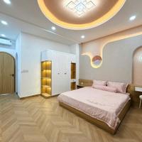 Bán nhà 1 trệt 1 lầu sổ hồng riêng 120m2 chỉ 2,1 tỷ ngay Trung tâm Thủ Dầu Một