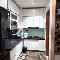 Cần tiền bán nhanh căn hộ chung cư Thanh Hà view hồ- 2 Pn.