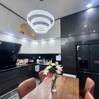 LÔ GÓC 2MT SƠN THỦY 8 – VILLA 3 TẦNG FULL CÔNG NĂNG – GẦN SÔNG, GẦN ĐẢO KIM CƯƠNG