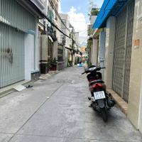 Bán CHDV 13 phòng 85m2 nở hậu lửng 3 lầu Dương Bá Trạc P2Q8