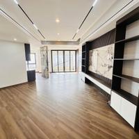 Bán gấp – Lô góc-Chung cư Toà A2- Nguyễn Đức Cảnh – Hoàng Mai – 134m2 – 4 ngủ - 8,5 tỷ