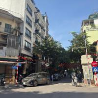 Bán nhà phố Nguyễn Cao trung tâm Thành Phố Hà Nội ô tô của 6 phòng ngủ