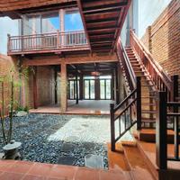 Nhà cho thuê Chính Hữu Đà Nẵng nguyên căn lô đôi 2 tầng diện tích 170m² gần biển