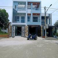 Bán 2 căn nhà phố kdc Cát Tường Phú Sinh, xã Mỹ Hạnh Bắc dt 54m2 2 lầu 3pn 3wc giá 2,28 tỷ / 1 căn