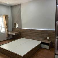 CẦN BÁN NHÀ 3 TẦNG HUỲNH NGỌC ĐỦ, NHÀ MỚI XÂY RẤT ĐẸP