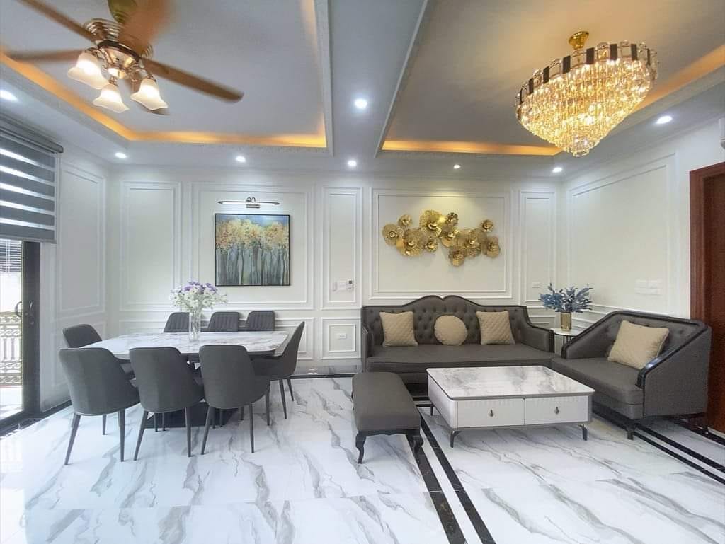 Bán nhà 50m2 Di Trạch, Hoài Đức. Đơn lập 6 tầng, Gara Ôtô riêng. Thang máy nội thất đầy đủ