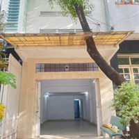 Nhà 3.6x14.7m đường nhánh Đông Hồ P4Q8