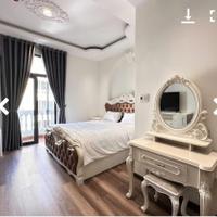 - Tòa căn hộ 5,5 tầng, kiệt 5m thông cách vài nhà ra Châu thị vĩnh tế, khu phố ẩm thực.