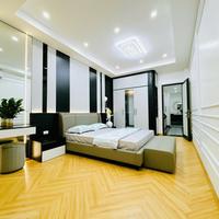 Sát phố, Ngõ thông Trần Duy Hưng 48m 6T Thang máy, KD, chỉ 16.98 tỷ TT Cầu Giấy.