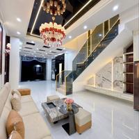 Nhà 1 Trệt 2 Lầu 5x30 – Giá 2 Tỷ 950 Nhà rộng – thiết kế hiện đại – vào ở ngay