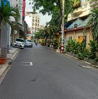 Nhà mới đón Tết full nội thất hẻm 4m TSN TPhú 32m2, 2 tầng 3PN Giá chỉ 5 tỷxx