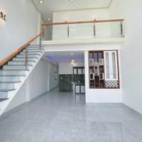 SIÊU PHẨM NHÀ LỬNG MỚI XÂY NGAY TRUNG TÂM SỔ RIÊNG THỔ CƯ ĐÃ CẬP BẾN