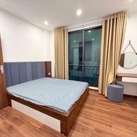 bán nhà đội cấn DT 35m giá 11,5 tỷ lô góc 2 nhà ra phố,full nội thất