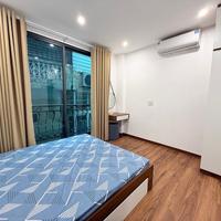 bán nhà đội cấn DT 35m giá 11,5 tỷ lô góc 2 nhà ra phố,full nội thất